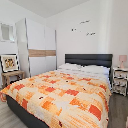 Apartman Varga โตรกีร์ ภายนอก รูปภาพ