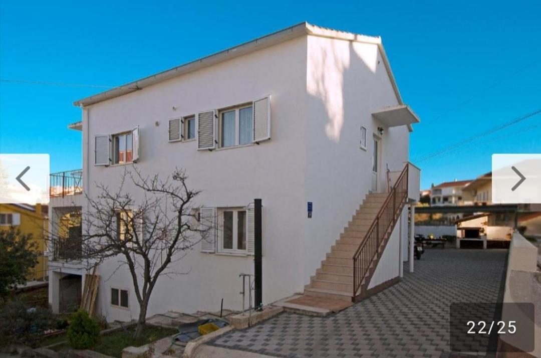 Apartman Varga โตรกีร์ ภายนอก รูปภาพ