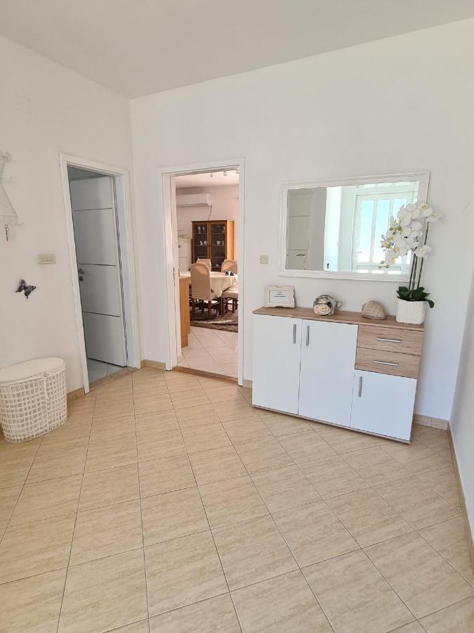 Apartman Varga โตรกีร์ ภายนอก รูปภาพ