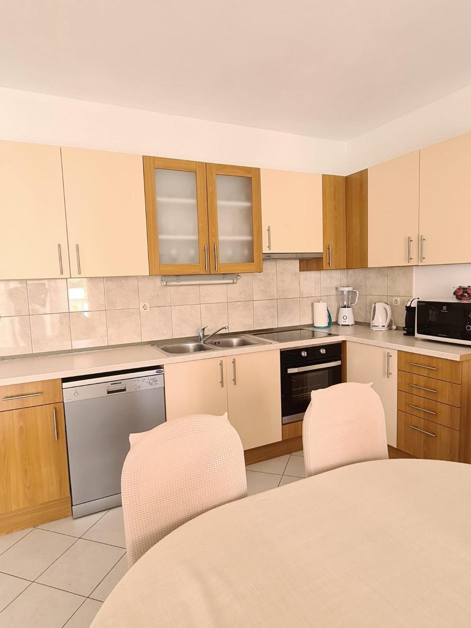 Apartman Varga โตรกีร์ ห้อง รูปภาพ