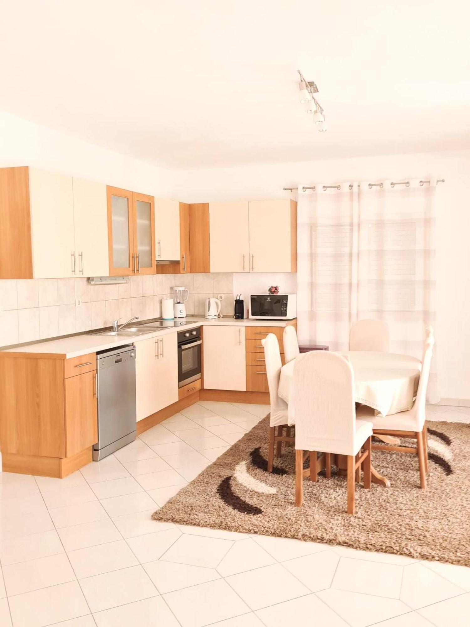 Apartman Varga โตรกีร์ ห้อง รูปภาพ